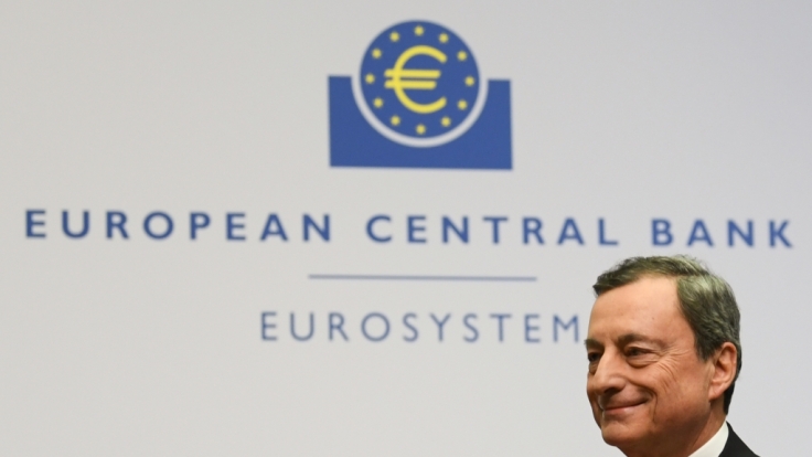 Die Europäische Zentralbank (EZB) verschärft den Strafzins für Bankeinlagen.