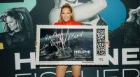 Helene Fischer bringt eine Briefmarkenserie als Sonderedition gemeinsam mit der Deutschen Post heraus.