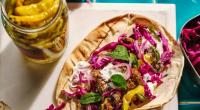 Poppy O'Toole serviert in ihrem neuesten Kochbuch 90 One-Pot-Rezepte, unter anderem Döner Kebab.