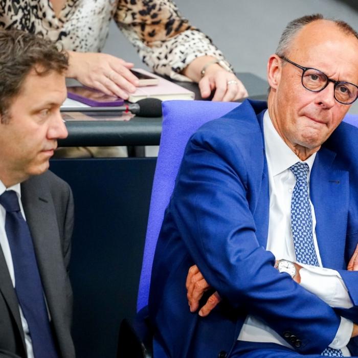 Umfrage-Absturz: Bundeskanzler plötzlich ohne Mehrheit