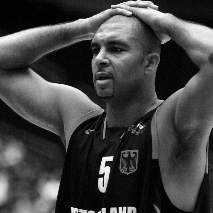 Fans unter Schock! Basketball-Star (46) völlig unerwartet gestorben