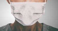 Mundmasken im Netz zu vertreiben kann strafbar sein. (Symbolfoto)