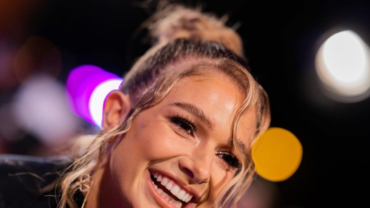 Lola Weippert schildert auf Instagram eine Begegnung mit einem Sch&ouml;nheitschirurgen. (Foto)