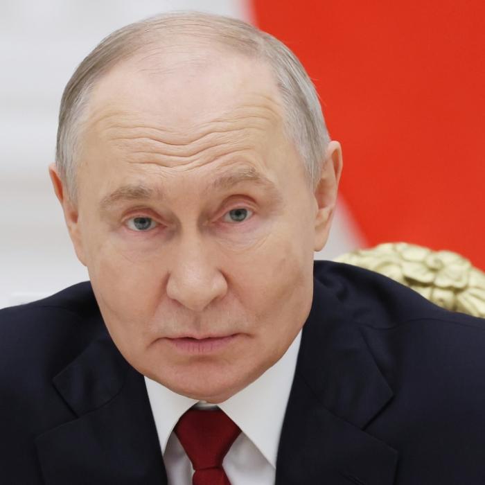 Drohnenattacken auf Putins Ölraffinerien befeuern die Benzinkrise