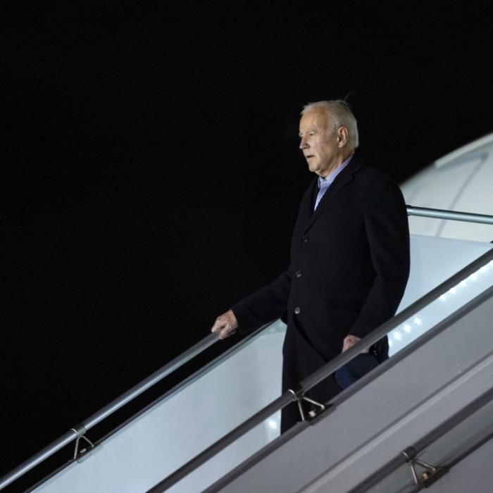 Video aufgetaucht! US-Präsident bei Restaurant-Besuch attackiert