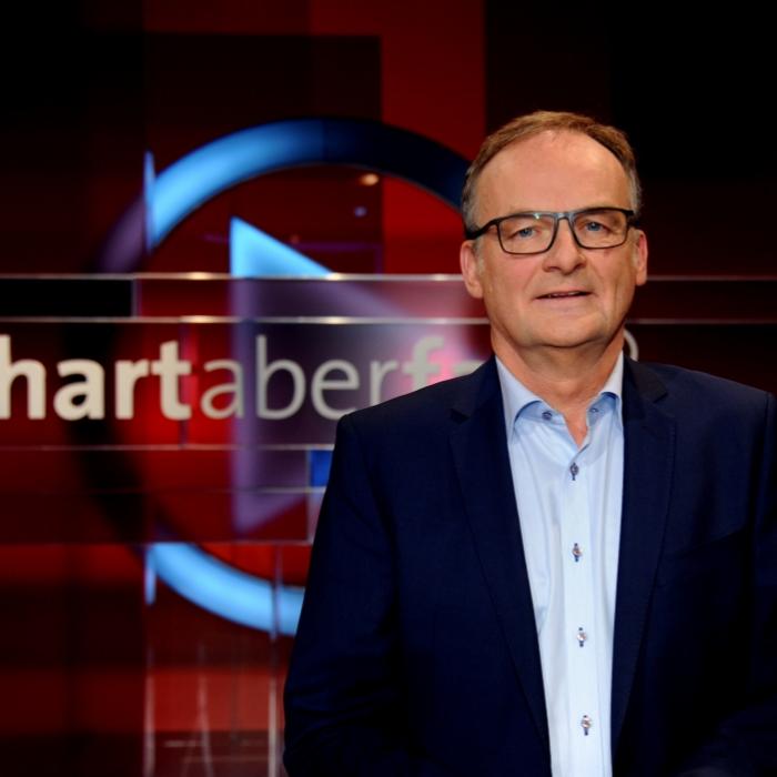Welche Gäste diskutierten am Montag mit Frank Plasberg?