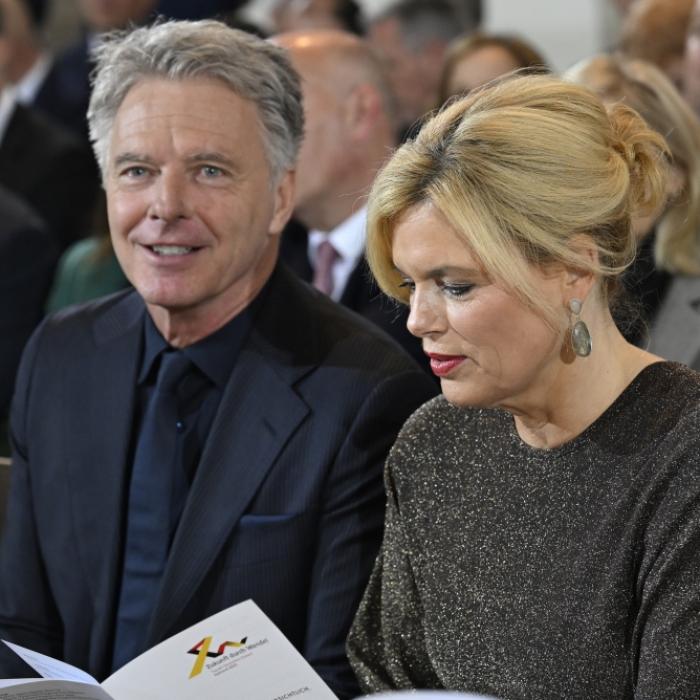 Jörg Pilawa und Julia Klöckner nehmen am 3. Oktober im Rahmen der zentralen Feierlichkeiten zum Tag der Deutschen Einheit an einem Gottesdienst in der Ludwigskirche in Bremen teil.