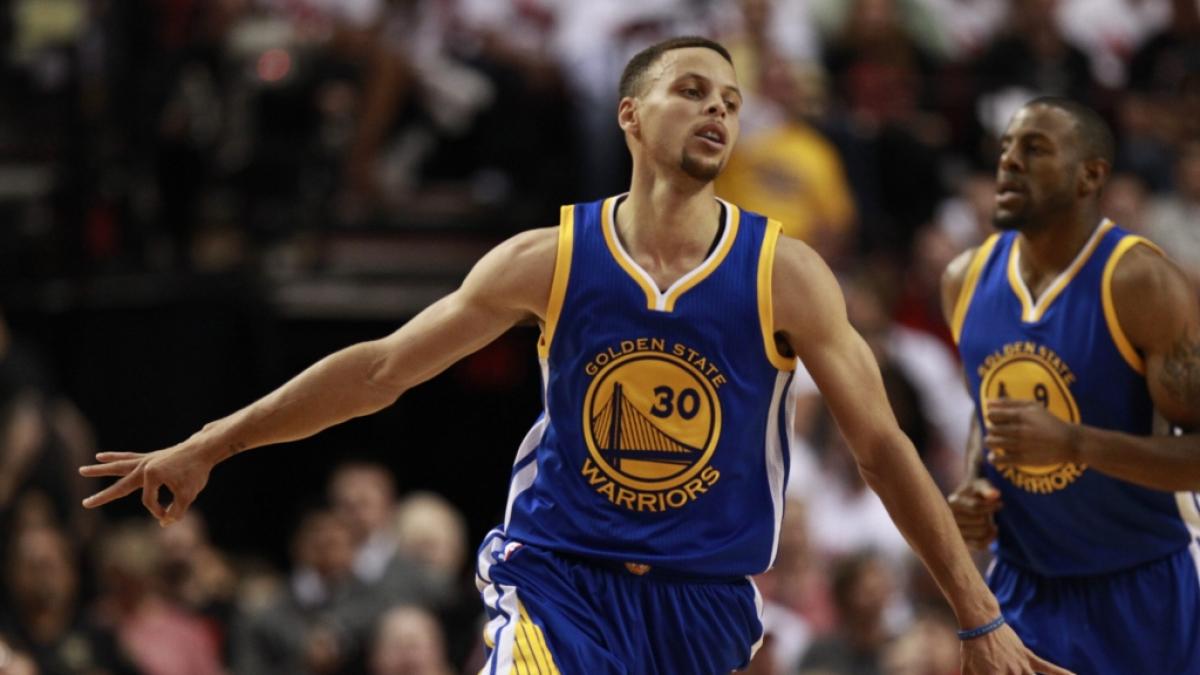 Steve Curry von den Golden State Warriors jubelt in der NBA, am 09.05.2016. (Symbolbild) (Foto)