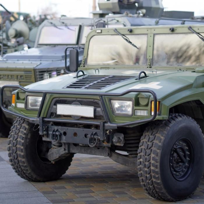 Ukraine jagt Putins-Fahrzeuge in die Luft - Video zeigt dunkle Rauchwolken