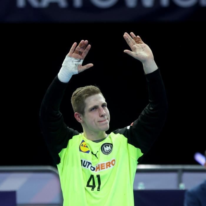 Welche Menschen bringen den Handballtorwart zum Strahlen?