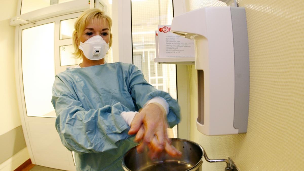 Allen medizinischen Vorkehrungsma&szlig;nahmen zum Trotz breiten sich immer wieder t&ouml;dliche Pandemien aus, die die Menschheit auszul&ouml;schen drohen. (Foto)