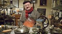 Walter Günther in seiner Werkstatt: Er erfindet Dinge, die vergessen wurden.