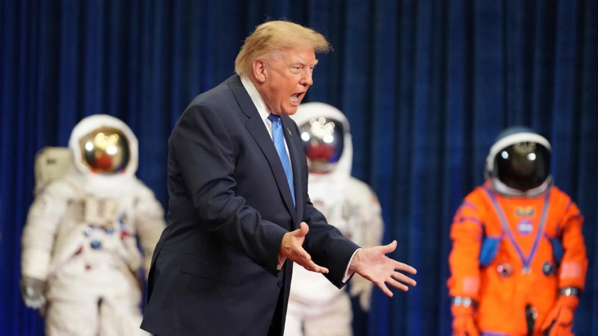 Donald Trump&nbsp;im Johnson Space Center in Houston (Foto)