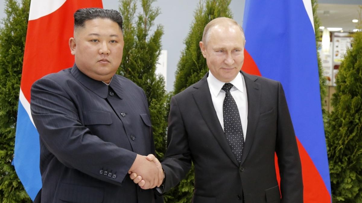 Nordkoreas Machthaber Kim Jong Un und Russlands Pr&auml;sident Wladimir Putin sollen ein gef&auml;hrliches B&uuml;ndnis schmieden. (Foto)