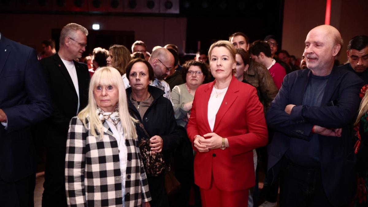 Berliner SPD ebnet Weg f&uuml;r Rot-Gr&uuml;n-Rot: Koalition mit der Linken r&uuml;ckt n&auml;her (Foto)