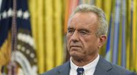 US-Gesundheitsminister Robert F. Kennedy Jr. sorgt mit einem Peinlich-Post von seinem Muttertagsausflug für Empörung.