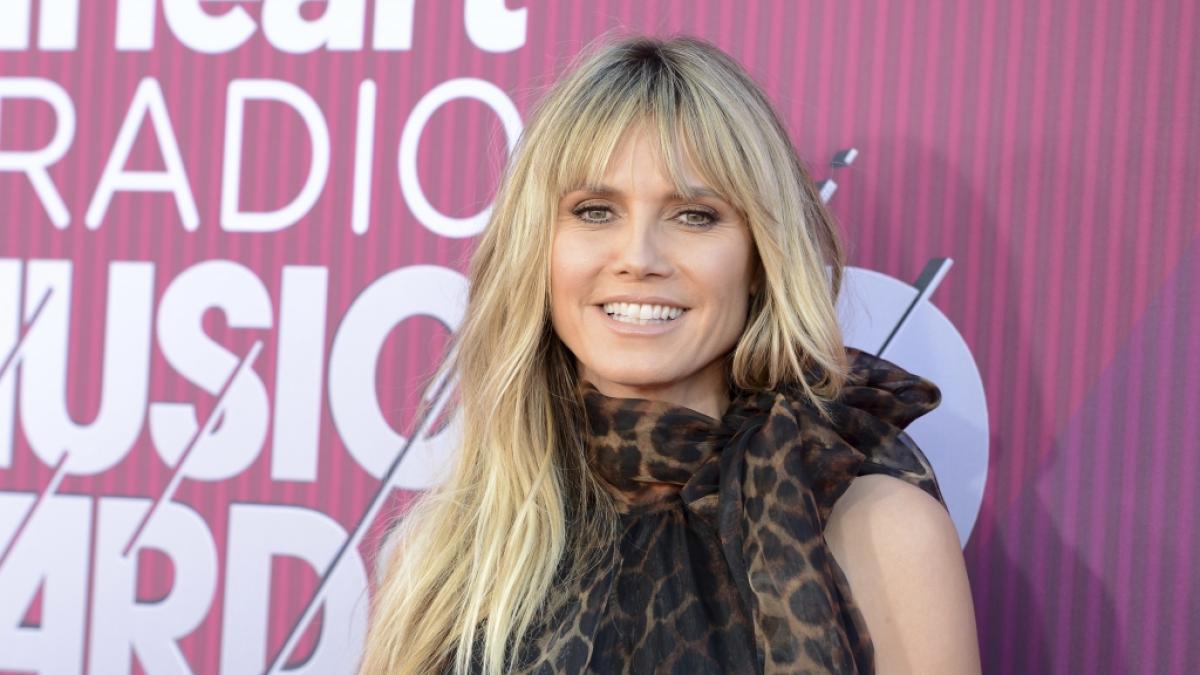 Heidi Klum lie&szlig; ihre Backen blitzen. (Foto)