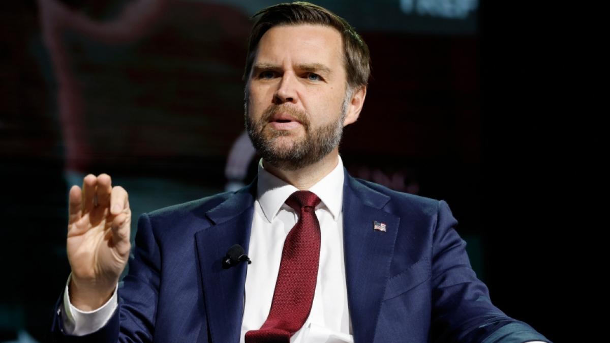 JD Vance musste bei einem Trump-Termin im Publikum sitzen. (Foto)