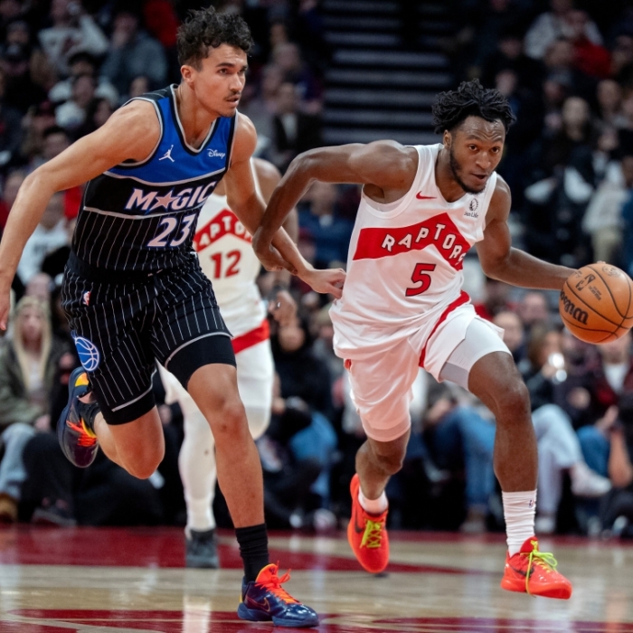 Raptors könnten den No. 19 Pick für 3-maligen NBA All-Star Center traden