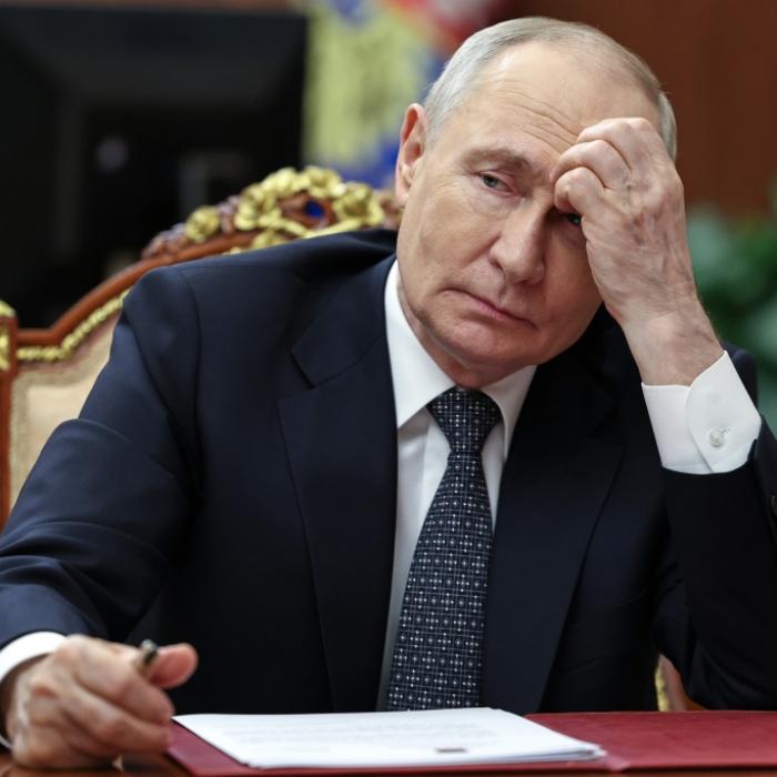 Putins peinlicher Kamera-Moment – Kreml-Chef plötzlich verschwunden