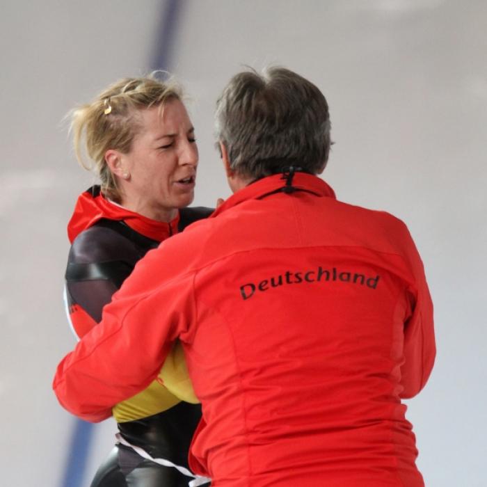 Krebs-Drama! Eiskunstlauf-Star trauert um Trainer (67)