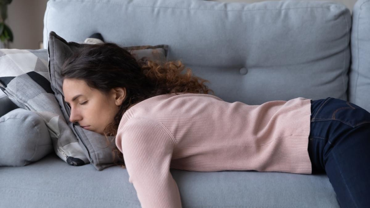 Wer dauerhaft m&uuml;de ist, sollte sich fragen, ob er nicht unter Stress oder Eisenmangel leidet. (Foto)