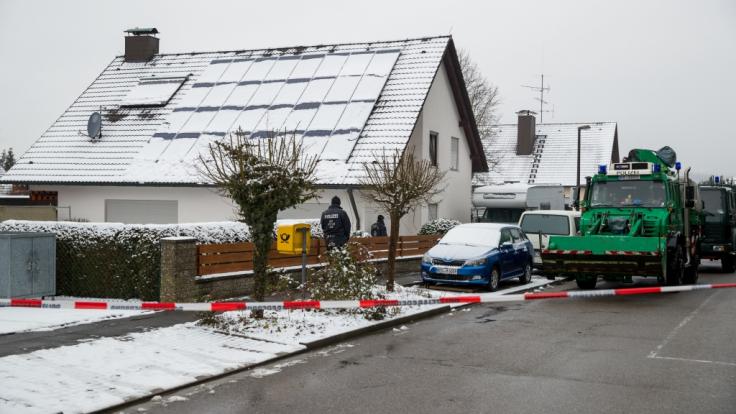 Doppelmord In Schnaittach: Blutrausch-Mord! Mann Erschlägt Eigene ...