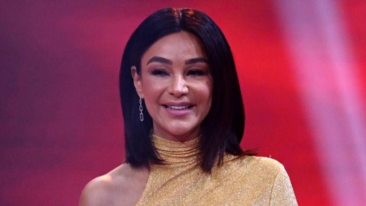 Verona Pooth zeigte sich auf Instagram jetzt mit einem spannenden Look, der die Fans sicherlich ins Schwitzen brachte (Foto)