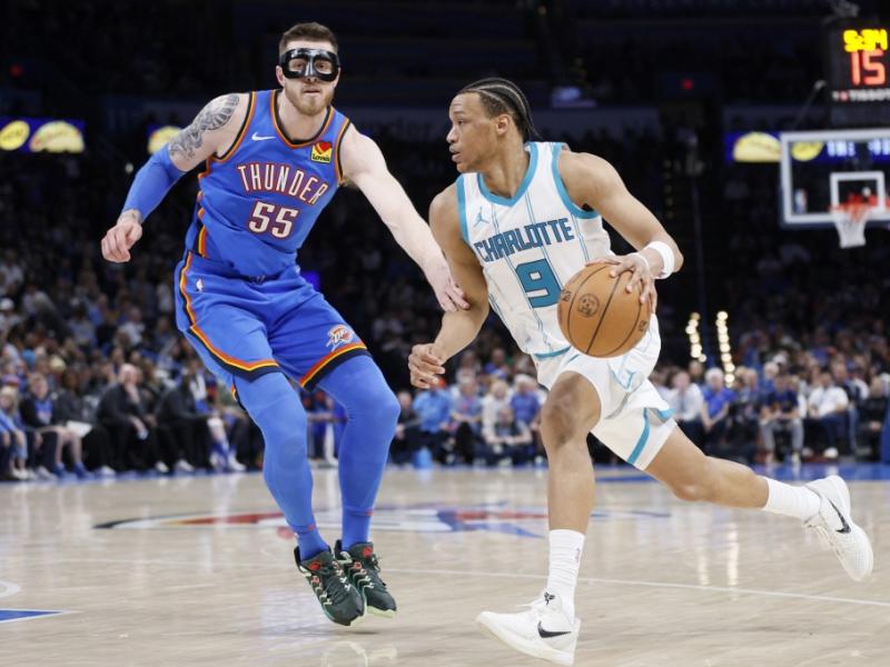 105:90: Charlotte Hornets setzen sich gegen Milwaukee Bucks durch: Dennis Schröder legt auf