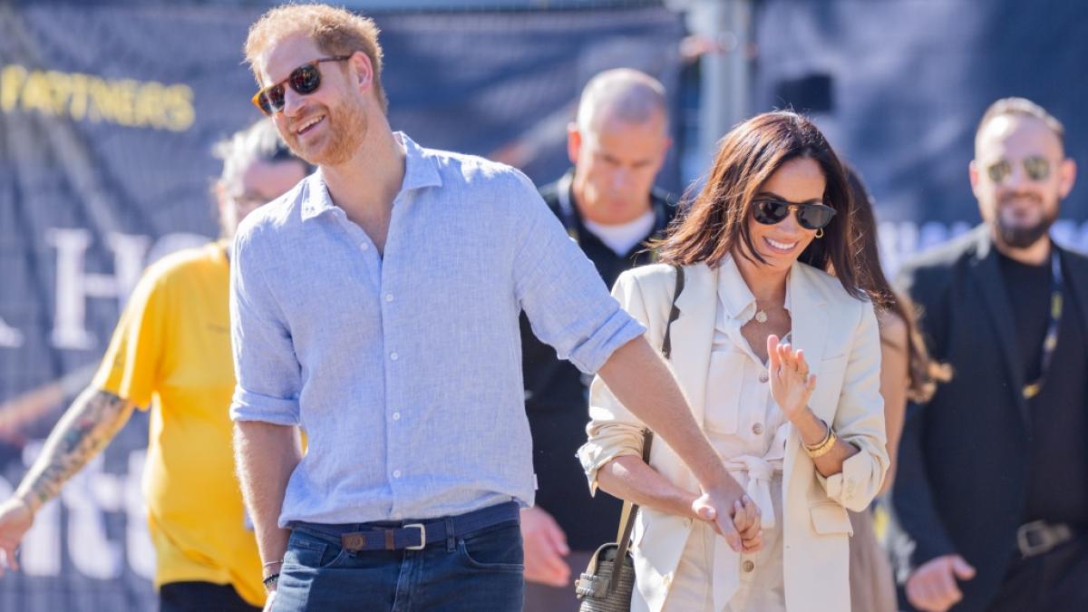 Prinz Harry und Meghan Markle h&auml;ndchenhaltend in der &Ouml;ffentlichkeit - wird es derartige Bilder nie wieder geben? (Foto)