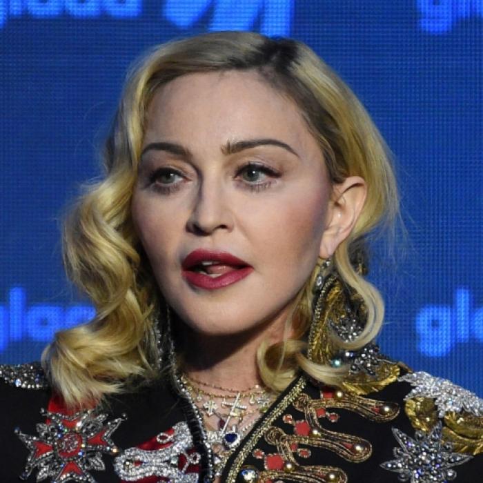 Wie (sp)reizend! Queen of Pop macht es überall