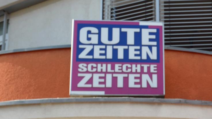 GZSZ-Logo am Bürogebäude der Produktionsfirma: Vildan Cipran ist seit Frühjahr 2020 bei