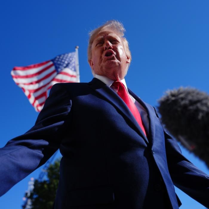 US-Präsident warnt vor eigener Partei – Netz reagiert mit Spott und Entsetzen