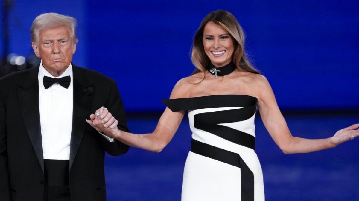 Donald Trump durfte erst im zweiten Versuch bei seiner Frau ran. (Foto)