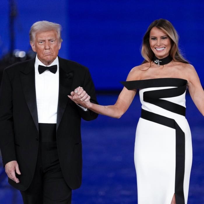 Nach peinlicher Abfuhr ließ Melania ihn erst beim zweiten Mal ran