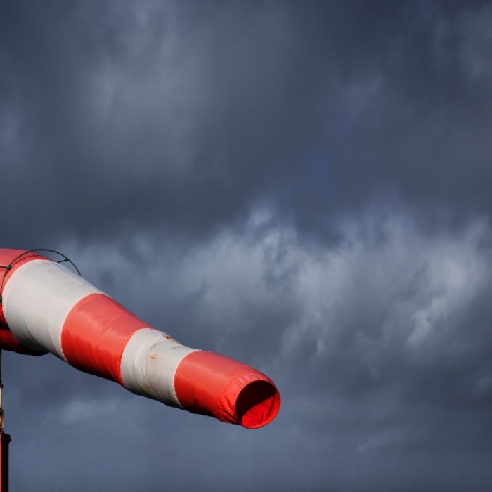Meteorologen warnen vor Sturmlage und Kaltlufteinbruch