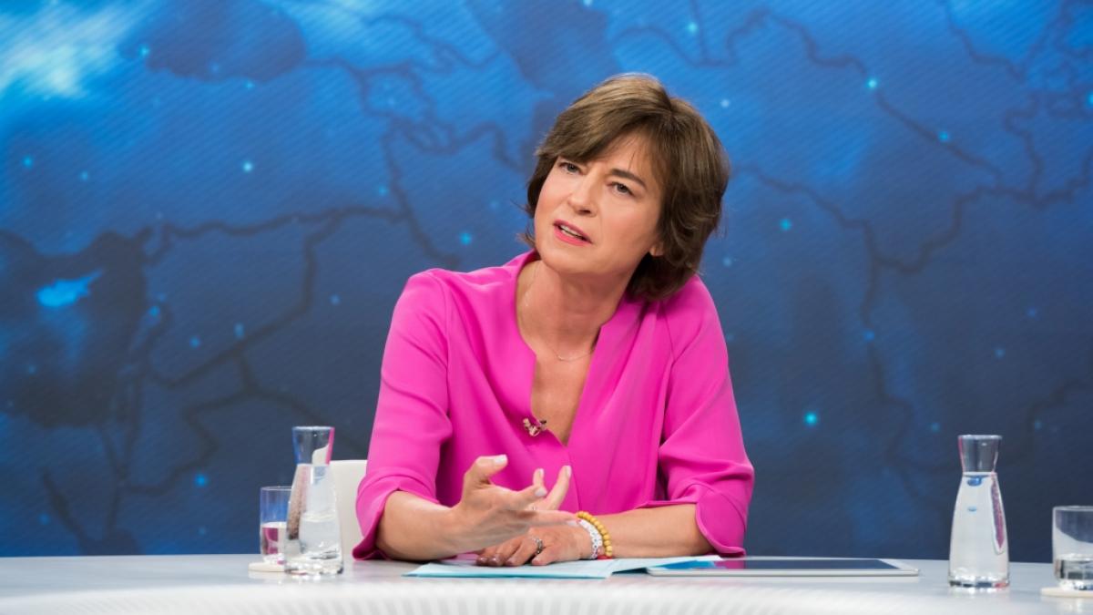 Maybrit Illner meldet sich am 18. August aus der Sommerpause zur&uuml;ck. (Foto)