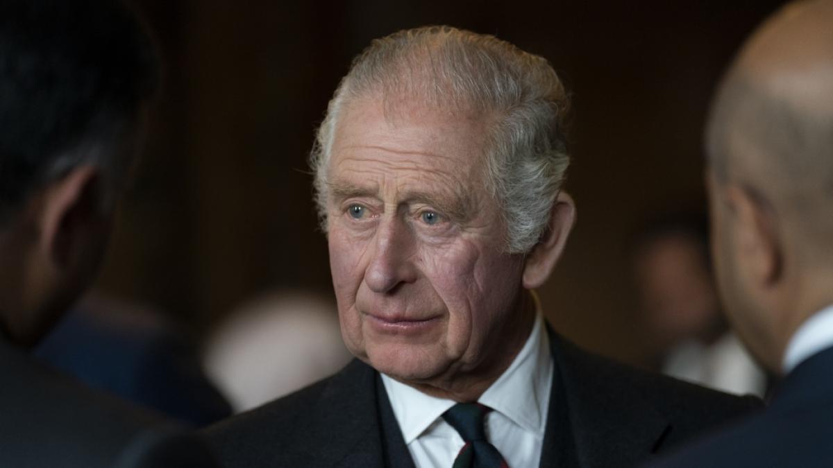 Die turbulenten Royals-News der vergangenen Tage d&uuml;rften K&ouml;nig Charles III. geh&ouml;rig auf den Magen geschlagen haben. (Foto)