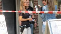 Von dieser Polizistin würden sich viele Männer gern festnehmen lassen.