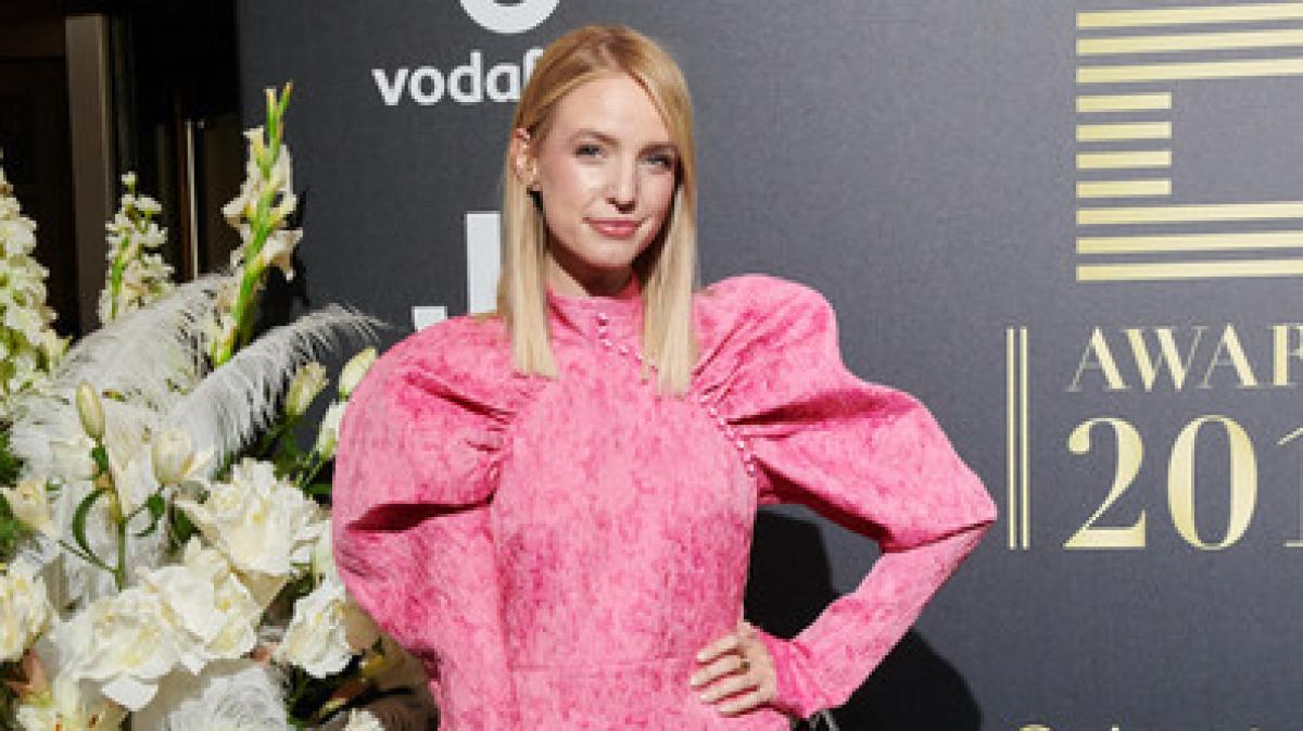 Leonie Hanne raubte ihren 2,7 Millionen Instagram-Followern auf der Pariser Fashion Week den Atem. (Foto)