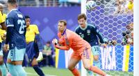 Torwart Manuel Neuer patzte beim 1:2 gegen Ecuador und wird von Fans dafür scharf kritisiert.