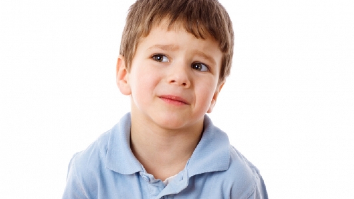 Die Bauchschmerzen eines kleinen Jungen wurden vom Arzt falsch diagnostiziert - zwei Monate sp&auml;ter war das Kind tot (Symbolbild). (Foto)