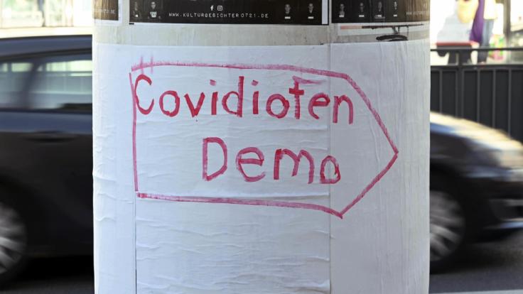 Für Mittwoch, den 18.11.2020, sind in Berlin mehrere Demonstrationen von Corona-Gegnern angekündigt worden.