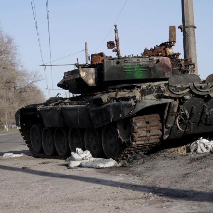 Schock-Video zeigt! Putin-Panzer brennt nach Raketentreffer lichterloh