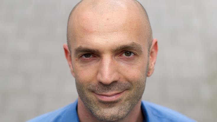 Jonas Schmidt-Chanasit, Abteilungsleiter des Hamburger Bernhard-Nocht-Institut für Tropenmedizin, aufgenommen im Jahr 2014.