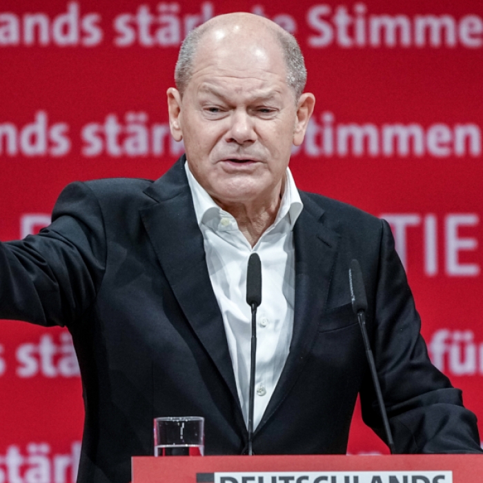 Alles auf eine Karte! SPD will Kanzler nach Absturz mit Anti-AfD-Plan retten