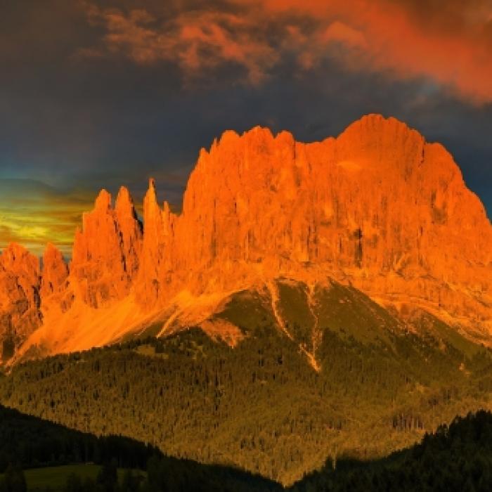 Bei Bergwanderung in den Dolomiten! Britin (56) stürzt in den Tod