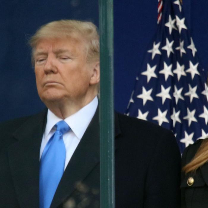 Ehekrach bei Melania und Donald? Ex-First-Lady lässt Ehemann im Stich