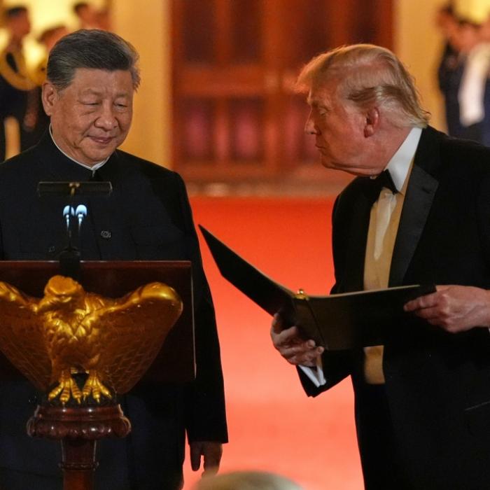 Demonstranten demütigen Trump bei Staatsempfang