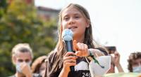 Greta Thunberg zeigte sich auf einer Klimademonstration in Mailand mit einem jungen Mann an ihrer Seite.